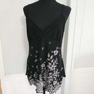 Floral Black and White Sleeveless Tank
